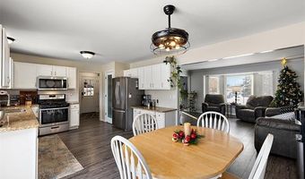 3373 Glover Rd, Almont, MI 48003