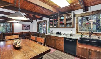 10 Caribou Pkwy, Cascade, ID 83611