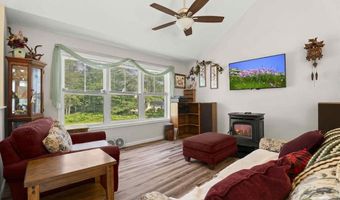 89 Lisbon Rd, Canterbury, CT 06331