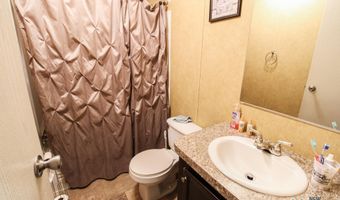 105 Dianne Dr, Clovis, NM 88101