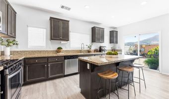 205 Windsor Grey, Fallbrook, CA 92028