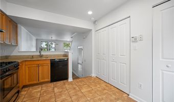 47 S 16th St, Airville, PA 15203