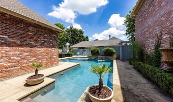 10757 Royal Ridge Ave, Baton Rouge, LA 70810