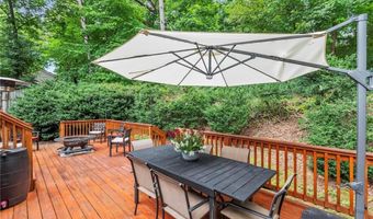 225 Royal Colony Ct, Alpharetta, GA 30022