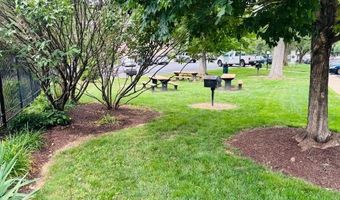 7551 SPRING LAKE Dr D-1, Bethesda, MD 20817