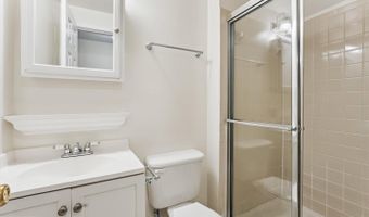 7213 SWANSONG Way, Bethesda, MD 20817