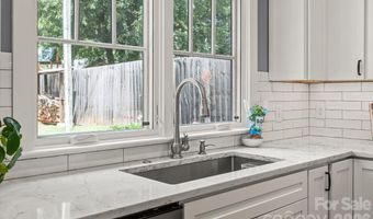 1931 Chatham Ave, Charlotte, NC 28205