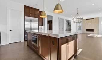 861 N MANCHESTER St, Arlington, VA 22205