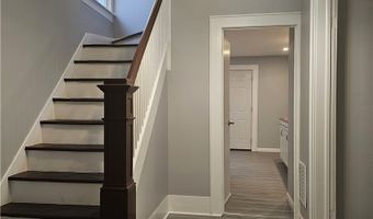 1656 Bennett St, Utica, NY 13502