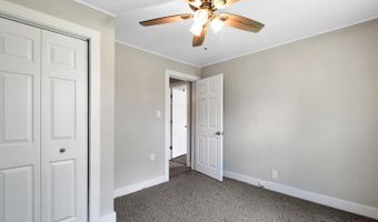 1408 N 8th St, Arkansas City, KS 67005