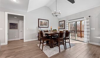 7 Kirkstile Ln, Bella Vista, AR 72715