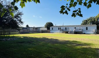 629 Old Snow Hill Rd, Ayden, NC 28513