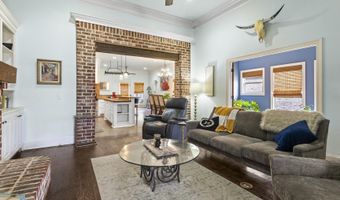 401 Emerald Trl, Brandon, MS 39047