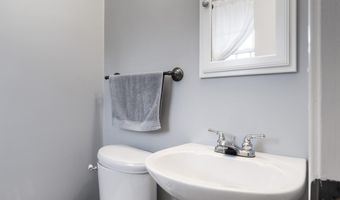 111 Hurstland Dr, Bardstown, KY 40004