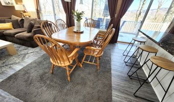 136 Summit Dr, Campton, NH 03223