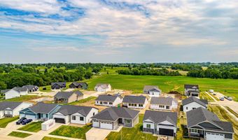 1683 20th Ave SE, Altoona, IA 50009