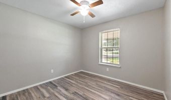 102 E Hopper St, Alvarado, TX 76009