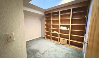 160 Wolcott St, Bristol, CT 06010