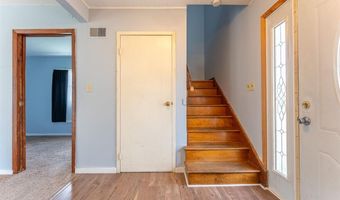 41 Astor Rd, Babbitt, MN 55706