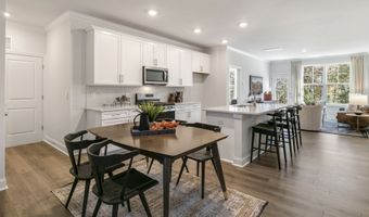 110 Lemongrass Ln, Bermuda Run, NC 27006