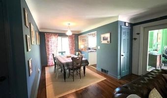 2185 Ayrshire Dr, Ann Arbor, MI 48105