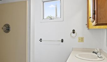 16 Lincoln Ave, Amsterdam, NY 12010