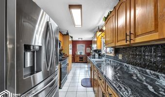 508 D Ave, Atkins, IA 52206