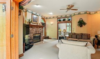 2526 Ashbrook Dr, Ashtabula, OH 44004
