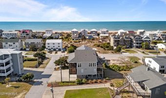 106 Willis Ave A, Atlantic Beach, NC 28512