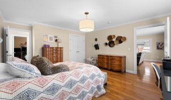 1319 Glamorgan St, Alliance, OH 44601