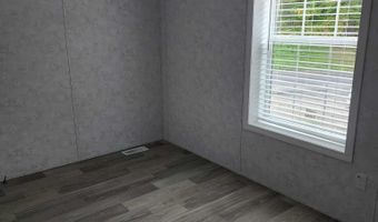 24 Cassie Ln, Bennington, VT 05201