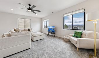 912 Holstein Ct, Gardnerville, NV 89460