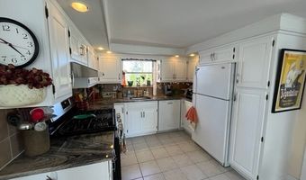 245 Alps Rd, Branford, CT 06405