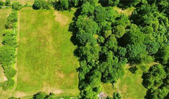25 Westport Harbor Rd, Little Compton, RI 02837