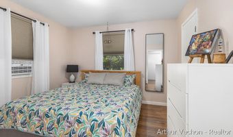 9089 Fulton St SE, Ada, MI 49301