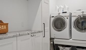50 Kenyon Ave, East Greenwich, RI 02818