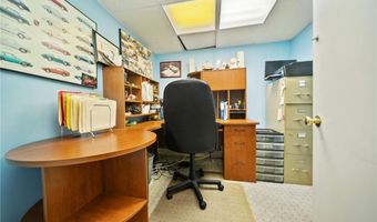 43 Poplar St, Newport, RI 02840