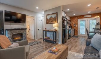 141 Snowflake Rd, Banner Elk, NC 28604