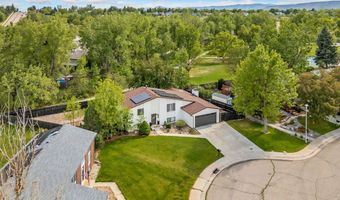 12438 W 70th Pl, Arvada, CO 80004