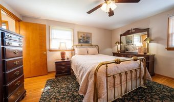 135 Alberta Dr, Amherst, NY 14226