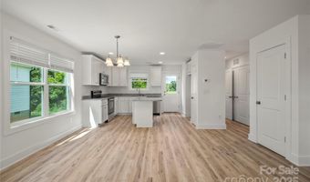 207 S Slack St, Albemarle, NC 28001