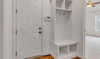 5621 HEATHER OAK Dr, Arlington, TN 38002