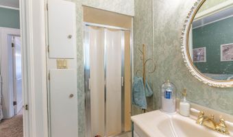 201 Hall St, Alton, MO 65606