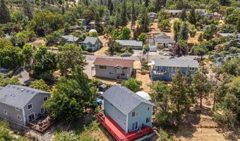 1179 N Main St, Ashland, OR 97520