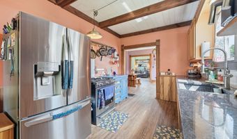 329 W 5th St, Auburn, IN 46706