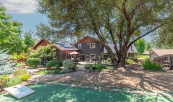 1070 Suzanne Dr, Angels Camp, CA 95222