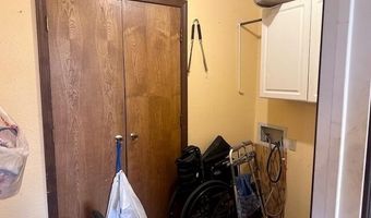 225 N Pringle Ave, Ash Grove, MO 65604