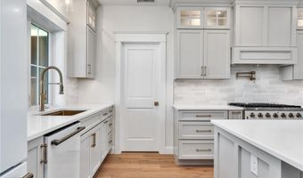 63 Forrest Ln, Charlestown, RI 02813
