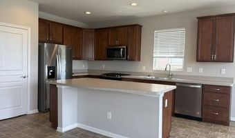 582 Ivyland St, Ann Arbor, MI 48108