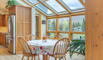 601 Deer Blvd B, Avon, CO 81620